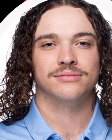 Coach Alec Rodriguez